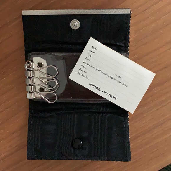 Vintage Whiting and Davis Silver Mesh Key Holder - Picture 8 of 8